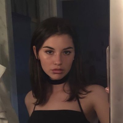 ysmuths's profile picture. nasci de angelina jolie e brad pitt