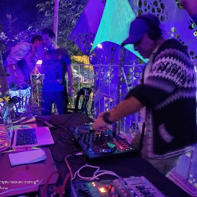 Mexican-born producer Edgar mixes psytrance sessions with highly hypnotic grooves and defined lows with sometimes progressives