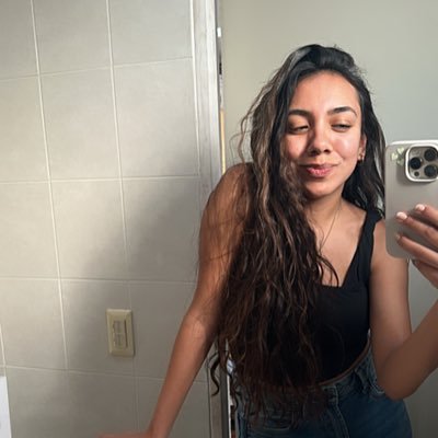 AmandaAudelo's profile picture. Lo realmente bueno de ésta vida, despeina..