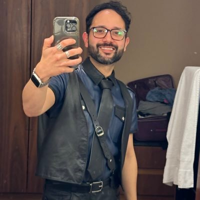 leoffz's profile picture. ⚔️