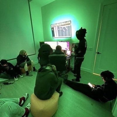 TrapKidOnTwitch's profile picture. Youtuber/ProGamer