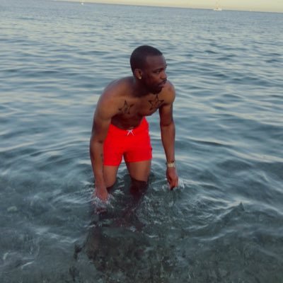 Skg_22434's profile picture. 𝓕𝓻𝓸𝓶 𝓜𝓪𝓻𝓽𝓲𝓷𝓲𝓺𝓾𝓮 🔴🟢⚫️👻 viinou_sg