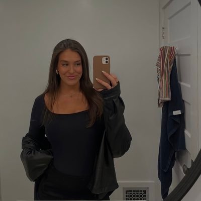 megbreen5's profile picture. 