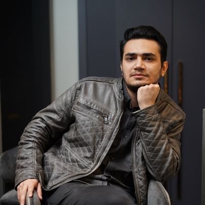 NazaridostAli's profile picture. دانشجوی ارتباطات
.
خبرنگار
.
دیجیتال مارکتر
.
تئاترباز