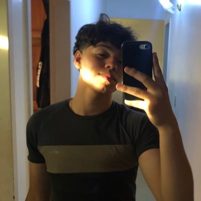 adrillanajsjs's profile picture. master en cagarla