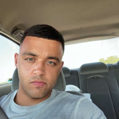 tra_mo28's profile picture. 