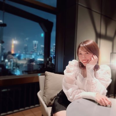 Nkeipiyopiyo's profile picture. 脳洗浄®︎セラピスト♥︎︎∗︎*ﾟ 自律神経を整え健康に‼︎そして小顔へ🌱✨💕 睡眠の質は人生の質✨ご希望の方はDMまで📩📍大阪・東京