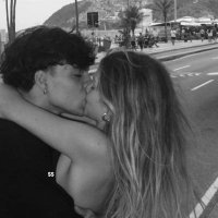 yalí (@yalinvl) 's Twitter Profile