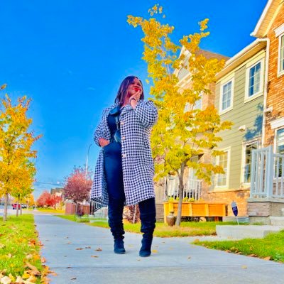 MovieBuff🤦🏽♀️,Avid watcher of TV Shows😍, Ambivert🌚P.s: Never assume you know me well,I will definitely surprise you😉Full blooded Igbo😎