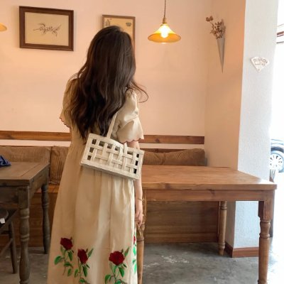 Ella0143211's profile picture. ? Wanderer
? Single
♛ Queen