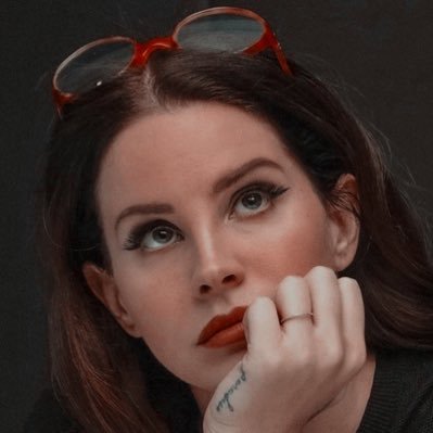 ruivagalaticaa's profile picture. uma grande loucura tribal com uma pitada de destempero.