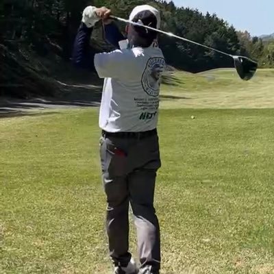 delte03811's profile picture. 自己紹介 1976年 静岡県 運送業 ゴルフ、ロードバイク、スポーツ観戦 楽しく毎日を過ごしてる人 大集合！ たまには凹んでしまうけど、 一度きりの人生楽しくいきましょう！