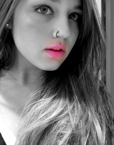 Nome:Gabrielly, Idade:16, Estado Civil:Solteeira ♥
Time:Corinthas, Signo:Libra , Frase Final:DEUS (yn)