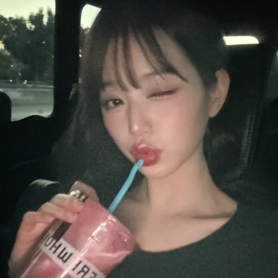 장원영 fan account