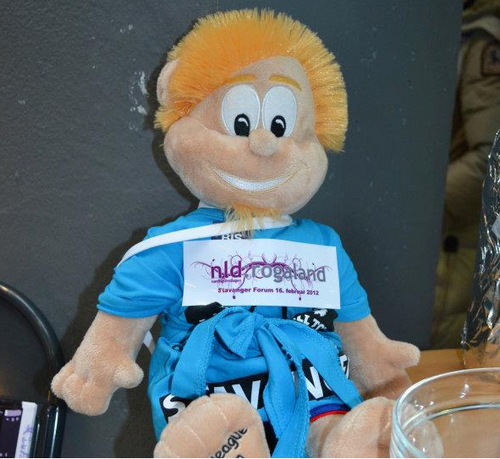 BISstavanger's profile picture. Her legger jeg ut nyheter fra studentledelsen, kommunikasjonsgruppa, Studentavisen BlåMandag og andre godsaker. Jeg er også behjelpelig med å svare på spørsmål.