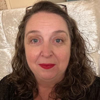 Lancashire lass whinging it as an SBM in a primary school