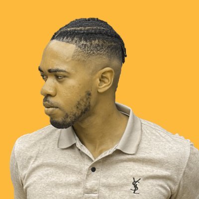 Jojo_fxdesign's profile picture. Graphic designer, email designer, and potential copywriting wizard 🪄