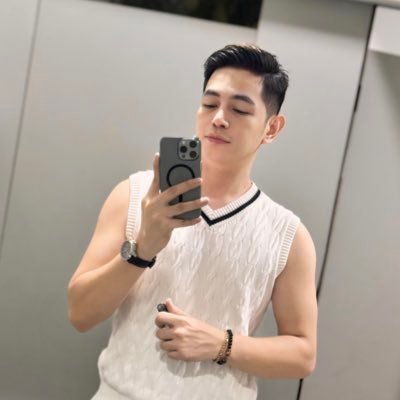 jstndl_'s profile picture. Back but not new in this platform. ✨ Just here for the quotes and tea(if there's any). 😉 IG: jstn_dl