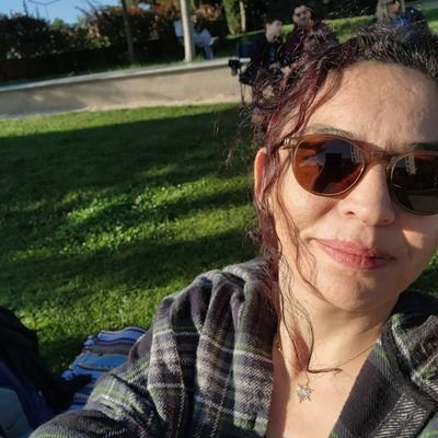 BuketGulcinOzel's profile picture. Dayanışmanın sonu medeniyet, rekabetin sonu barbarlık/
Bursa Barosu 
#teamterf