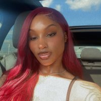Z✨ (@zeereed20) 's Twitter Profile