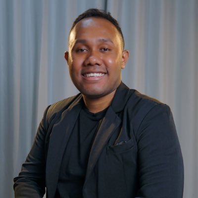 Financial Partner | Real Estate and Investment Partner | Part time Theologian and Philosopher | Share random things about life and politics