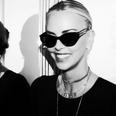 CharlizeTh5862's profile picture. 