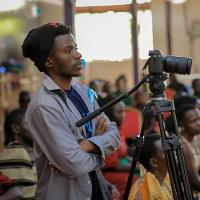 D.O.P 📹 🎥 
Motivational Speaker 
Actor
📥| dannyfrancis702@gmail.com 
📍| Uganda

YouTube:
https://t.co/JewAoi1zHM?
Télégramme:
https://t.co/SmarjRPTbj