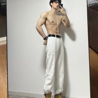 Maung Phyo (@sawdavid1519320) 's Twitter Profile Photo Maung Phyo (@sawdavid1519320) 's Twitter Profile Photo