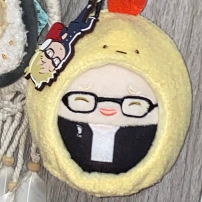 hi!! i am kay and this is my quitting sale acc ~ ⸜(。˃ ᵕ ˂ )⸝♡ | animerch: mostly hq & jjk