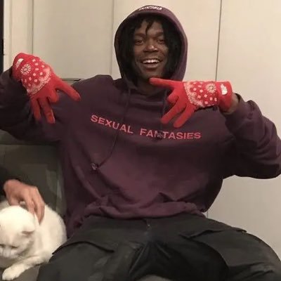 TheyyHateIzzy's profile picture. Suffer