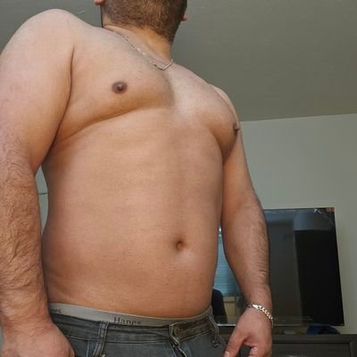 I like the raw game🍆💦,I have a shaven body and ass. , 40 years old, discreet . I live alone in Meriden CT, I can host.🔞