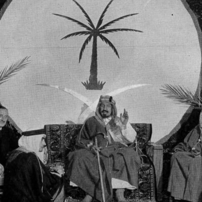 liqerc's profile picture. Marketing communication | @CMCimamu | وَلَسَوْفَ يُعْطِيكَ رَبُّكَ فَتَرْضَىٰ 🤍