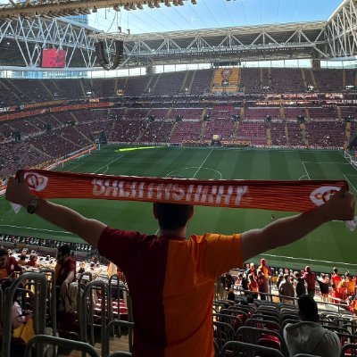 Melihsiralp1's profile picture. #Galatasaray #UltrAslan #İnşaat #Gayrimenkul #13.08