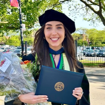 @UICCOM 2024 | @WilliamandMary 2017 | Incoming Dermatology Resident @rushmedical