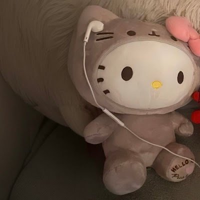 ccarmuu's profile picture. 