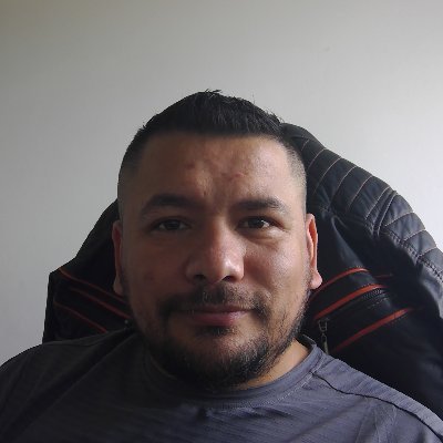 uriza_andres's profile picture. 