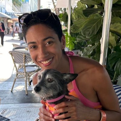 Associate Professor of Philosophy @FIU. I write about #bodypositivity and tweet photos of my dog, Carol. Creator of the Why Philosophy? Newsletter.