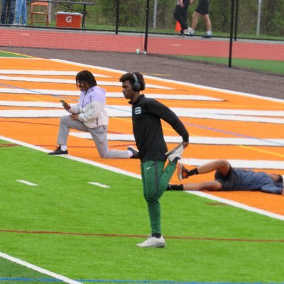 5’11 Junior @Bloomsburguniversity #PA #TripleJumper #Sprinter #DB #WR #S #Athlete