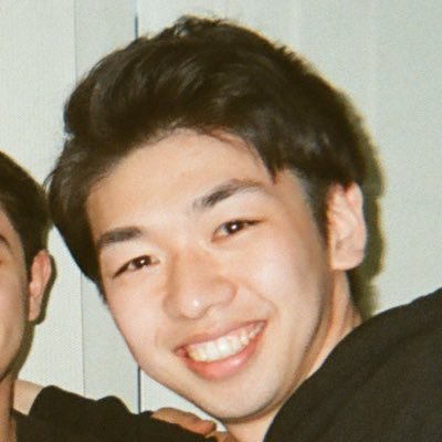 理学療法士→カナダ留学2年→YouTubeマーケター/ディレクター/動画編集3年目📹主に、①仕事関連②カナダ関連について投稿します。2025年〜オランダ移住目指すのでオランダワーホリやオランダ生活情報が知りたい方はこちらチェックしてもらえると嬉しいです☺️→@shungo_nl