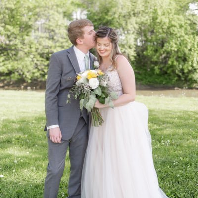 thebethie_'s profile picture. • twitch affiliate • 📧 - thebethiettv@gmail.com