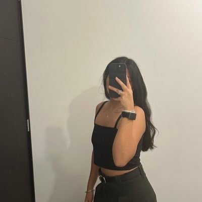 jasmiinzp_'s profile picture. brown eyed girl :^