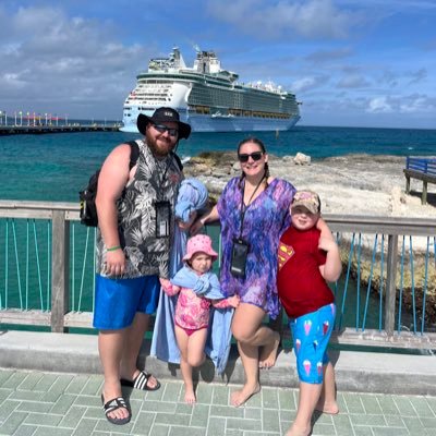 Degenerate gambler, sports fanatic, fastball lover- Dad/Husband