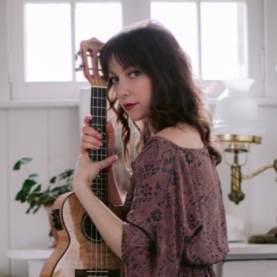 Sister Sparrow Profile