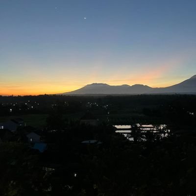 travelogyaria's profile picture. | spiritual freelancer |