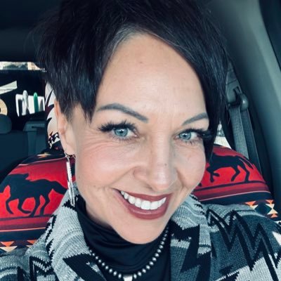 cheyennegwilson's profile picture. 𝗬𝗘𝗦 𝗬𝗢𝗨 𝗖𝗔𝗡! ⏰Certified Health Coach 💙Boy Mom 🏆Network Marketing Millionaire 🤠5th Generation Rancher ⚡️Walk Ride Thrive 📍50 | Montana