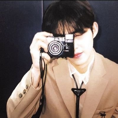 _luvreyel's profile picture. seventeen has my whole 🫀