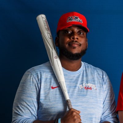 Senior Producer/Director @OleMissVideo | 8x Emmy Award Winner | https://t.co/SgLZdY2s2b | Ohio University '14 | Just A Kid From Mansfield, OH |