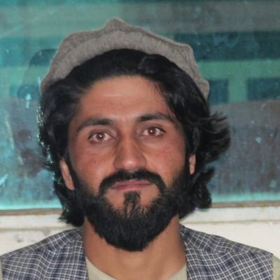 folad_khil34971's profile picture. 