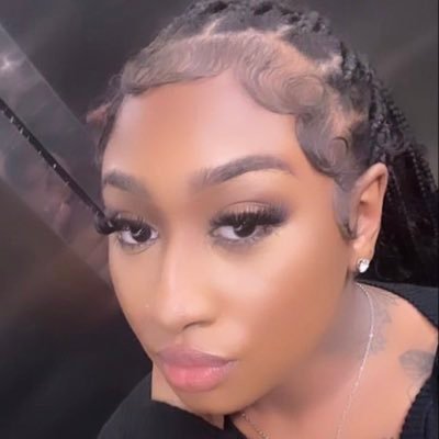 vidajayy2_0's profile picture. My twitter circle 💗 Behind the scenes of a bad bitch!