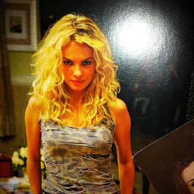 eu tenho tanto para lhe falar , mas com palavras não sei dizer , como é grande o meu amor , por você ♪ . eu te amo @Lua_Blanco . ♥ 22/11/2011